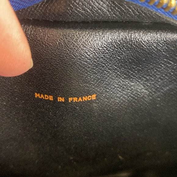 Louis Vuitton Epi Jeune Fille Leather Crossbody Shoulder Bag - Picture 13 of 15